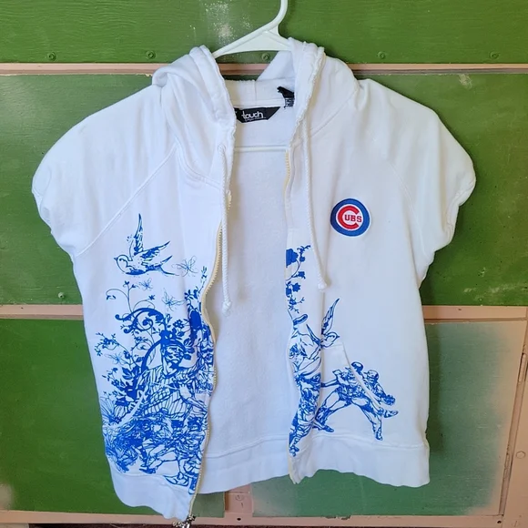 Cubs Zip up Hoodie - Picture 11 of 12